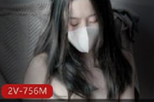 玩偶姐姐今天穿上了最新的小碎花内衣。