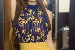 同人音乐火了,中文歌圈也火了,但中文歌手却有点尴尬。