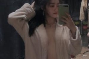 吴x晶精心准备：高颜值+技能，清纯技能展示，毕业作品16V3.1G