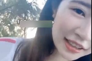 《网红玲玲：一位充满活力的女性，给你带来无限乐趣和灵感》