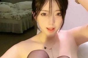 网红主播YOSHIKI：未整容的精选尤物，极致颜值，粉丝养眼资源