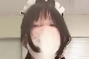 Coser小妹双马尾白丝美腿1V+M百度盘视频