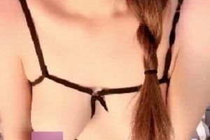 火辣开放：狗子丝臀狂出水玩弄位小怪兽百度盘