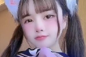 海角老银妹子闺女主动侍奉被窝深情之夜