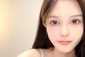 老主播同款香奈奈18V12.1G网红脸绿播女神