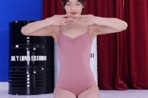 日月俱乐部阿彩西域舞1V61M百度盘