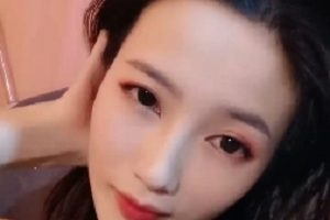 X小姐6月自整理合集17V8.64GB百度云的商品标题可以为：-X小姐6月自整理合集17V8.64GB-X小姐6月整理合集，高清画质17V8.64GB-X小姐最新合集，百度云下载17V8.64GB-X小姐6月自整理合集，高速下载17V8.64GB百度云