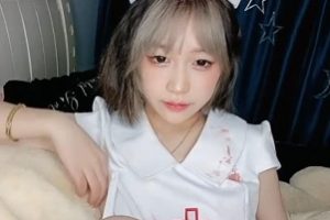 清纯短发萌妹子-米拉