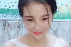 超级大罩杯哺乳奶妈奶水充足1V+四人游+2.47GB百度盘