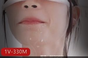 瘦弱小情人-浴缸自拍17分塞子用嘴