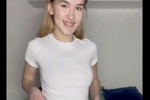 火爆网红Maddiegrey自拍全身材秀118V-3.4G原版作品