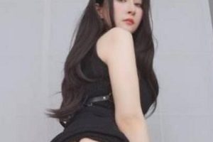 白银81：10月资源大放送，半露自拍视频，大姐姐的心理障碍