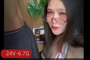 bang：TS界巨星，快乐生活专属偶像，巨胖臀光头仔推特视频