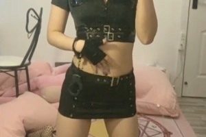 涂鸦少女的作品带来双倍快乐