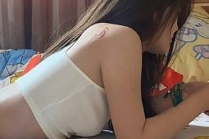 吉林妹子岳欣悦31v6.65g合集：多彩视频大小适中，收藏必备