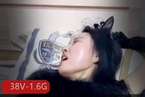 熟女户外超火凉亭王最新合集38V1.6G，自拍美人画质棒棒糖