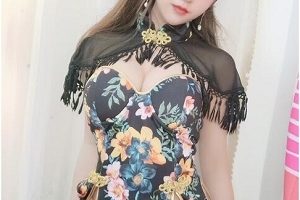 斗鱼性感过期米线线30V7G，甜美女仆长与红丝绒旗袍合集