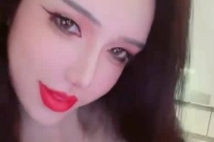 优质私拍百度盘绿茶婊顾灵曦最新合集22V513M，嘴艺互动解压必看