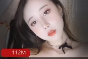 秀人网奈汐酱高颜值自娱自乐揉搓雪白双峰112M，性感自拍