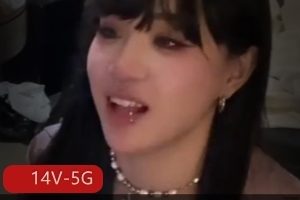 伪娘台湾rachael_xxs自拍合集14V5G，黑仔弄哭，爆火资源