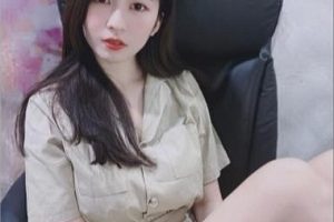 社区舞蹈82社区生女神LiSa最新合集1VXXG，舞动魅力