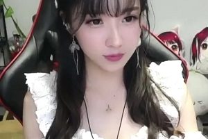 拼多多小女巫露热舞视频合集37G美娇娘