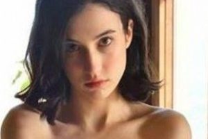 CB站辣妹GiuliaWylde劲爆直播合集66部47G火辣腰臀比