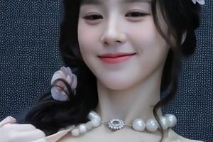 推特唐雪见剧情生成珍藏版49部212M