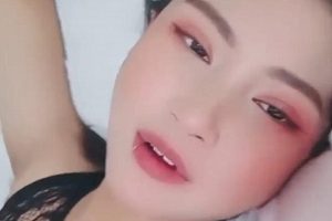 大啾啾夜店御姐户外三人车阵直播合集92V102G腰臀比太绝