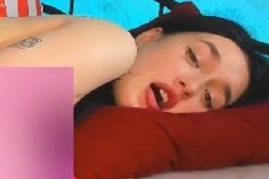 1V669Mstripchat嫩妹主播抖馒头舞活塞机够顶