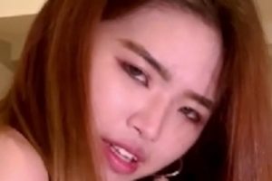 稀有原声闺蜜裸身解禁婕咪宝宝2部1.22G云盘展示